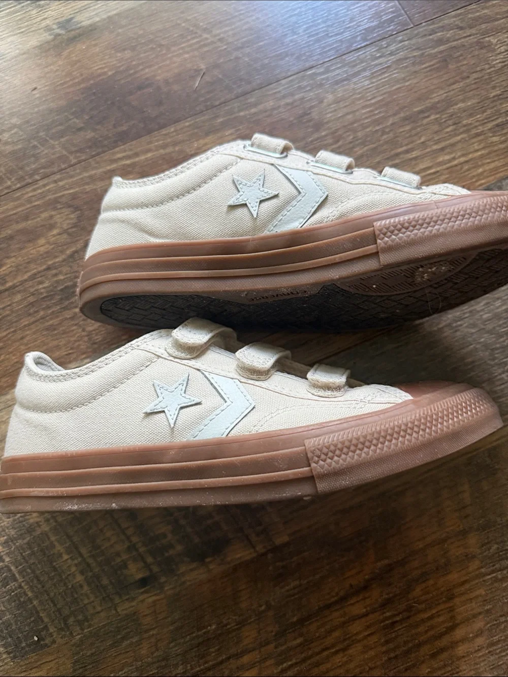 Converse Kids Beige Canvas Velcro Sneakers with Brown Rubber Toe